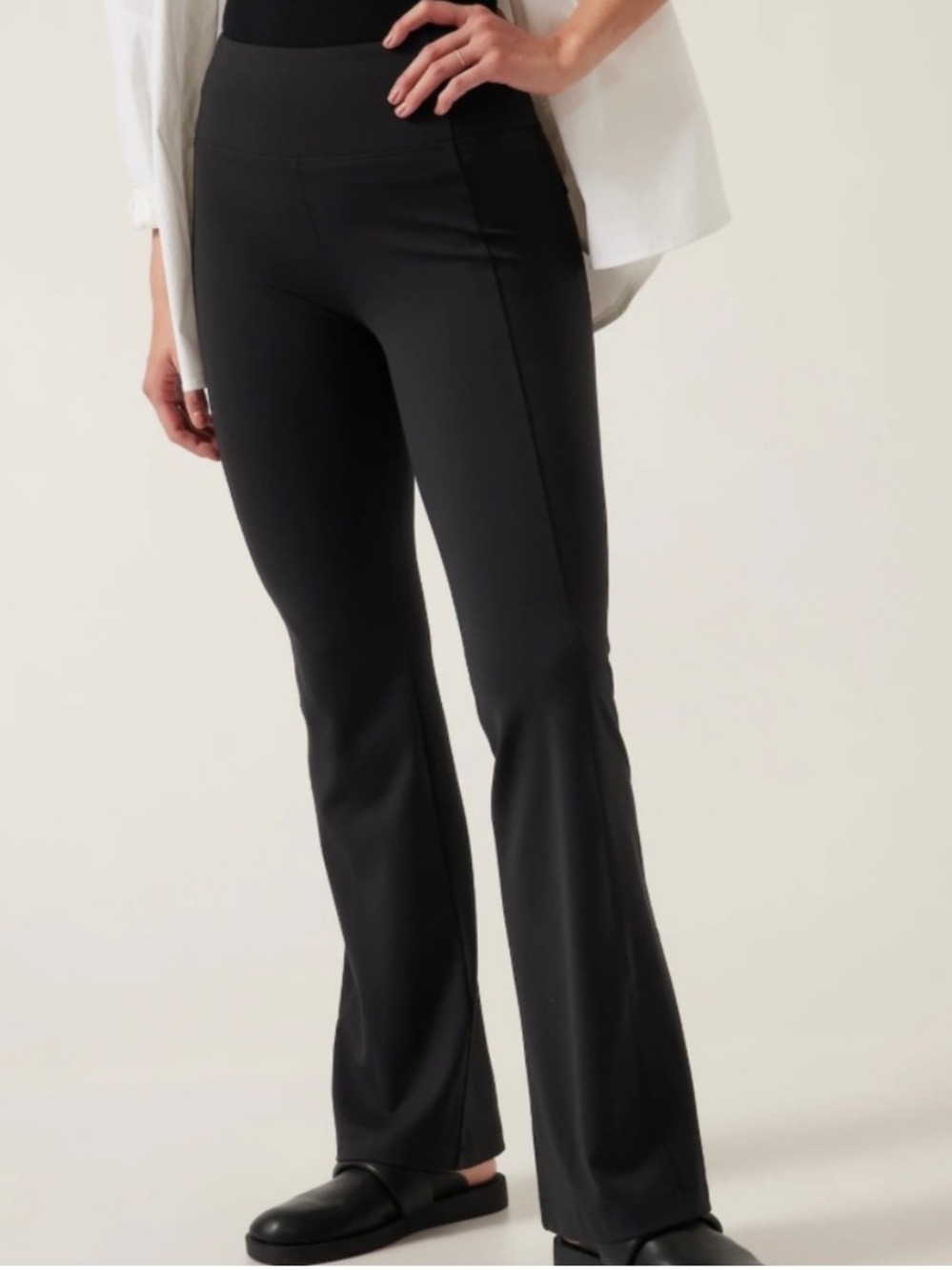 Athleta Delancey Flare Black Pants sz Large Stretch Pull On